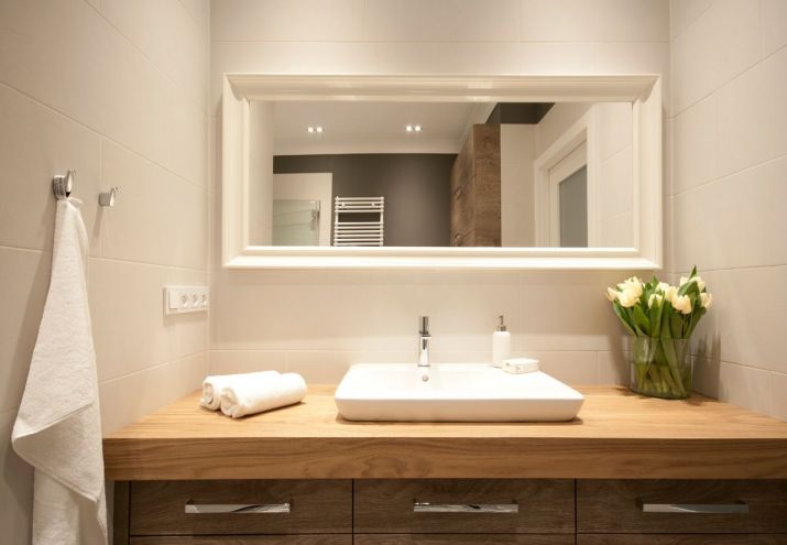 projekt_lazienki_z_lustrem_w_ramie_architekt_wnetrz_warszawa