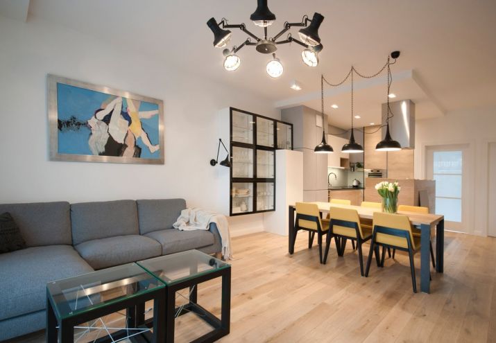 projekt_salonu_debowa_podloga_i_beton_architekt_wnetrz_warszawa